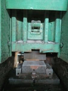 Presse à genouillère Smeral LL1000 A - 1000 tonne (Photo 7)