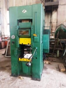 Presse à genouillère Barnaul K8336 - 400 tonne (Photo 3)