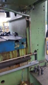Presse à genouillère Barnaul K8342 - 1600 tonne (Photo 1)