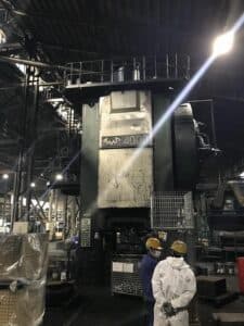 Presse de forgeage à chaud TMP Voronezh KB8046 - 4000 tonne ID: 75979