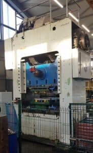 Presse d'ébavurage Smeral LKT 250 - 250 tonne (Photo 2)
