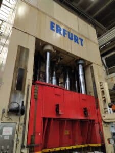 Presse d'estampage Erfurt PYD 3-1500+1000/4500X2500/2400 FS E - 1500 tonne (Photo 2)