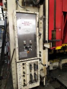 Presse d'estampage Erfurt PYD 3-1500+1000/4500X2500/2400 FS E - 1500 tonne (Photo 6)