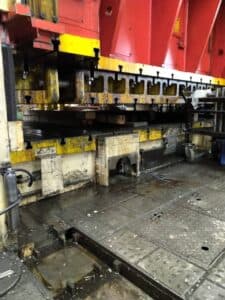 Presse d'estampage Erfurt PYD 3-1500+1000/4500X2500/2400 FS E - 1500 tonne (Photo 5)