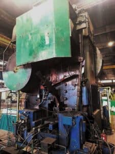 Presse de forgeage à chaud Komatsu CAH2000 - 2000 tonne (Photo 2)