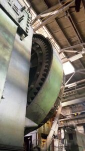 Presse de forgeage à chaud NKMZ Kramatorsk PKKSH 4000 - 4000 tonne (Photo 7)
