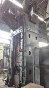 Presse à vis Gamei PHG 1000/1300 - 1300 tonne (Photo 3)
