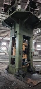 Presse d'ébavurage TMP Voronezh K2536 - 400 tonne ID: 76370