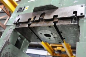 Presse à genouillère Grabener GK 360 - 360 tonne (Photo 5)
