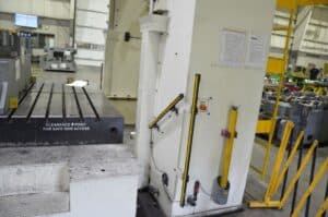 Presse d'estampage Simpac DE4P1500 - 1500 tonne (Photo 1)