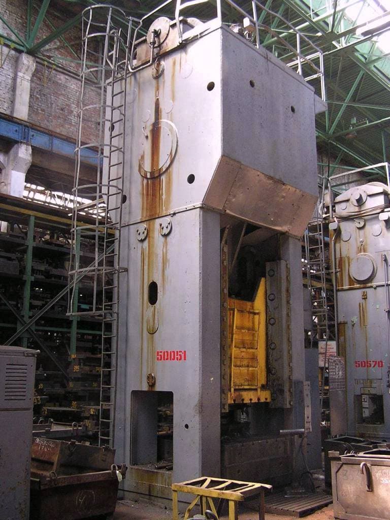 Presse d'ébavurage Erfurt PKZe 1250 - 1250 tonne