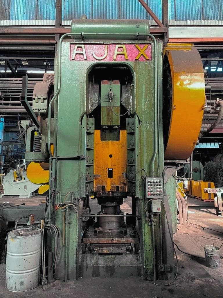 Presse de forgeage à chaud Ajax 3000 MT - 3000 tonne