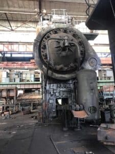 Presse de forgeage à chaud NKMZ Kramatorsk 6300 - 6300 tonne (Photo 1)
