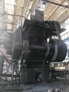 Presse de forgeage à chaud NKMZ Kramatorsk 6300 - 6300 tonne (Photo 3)