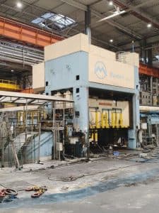 Presse d'estampage Rovetta S4-6300/5000x2630/E - 630 tonne (Photo 5)