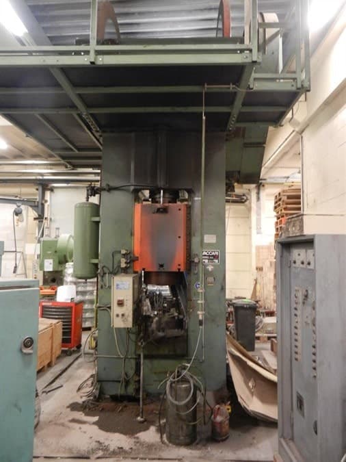 Presse à vis Vaccari 10PS - 650 tonne