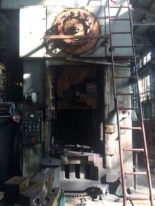 Presse de forgeage à chaud Smeral LZK 1600 - 1600 tonne (Photo 3)