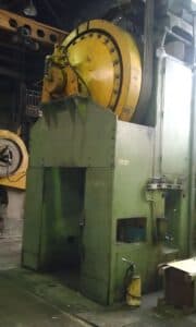 Presse de forgeage à chaud Smeral LZK 1600 - 1600 tonne (Photo 4)