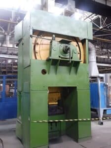 Presse de forgeage à chaud Smeral LZK 1000 - 1000 tonne (Photo 4)