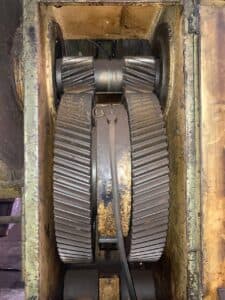 Presse à genouillère Barnaul KB8336 - 400 tonne (Photo 3)
