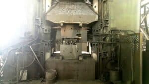 Marteau de forgeage à contrecoup Beche DGH40 - 40 tonne (Photo 8)