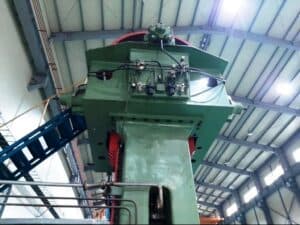Presse à vis Vaccari PV 350 - 1200 tonne (Photo 1)