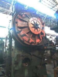Presse de forgeage à chaud TMP Voronezh K8540 - 1000 tonne (Photo 1)