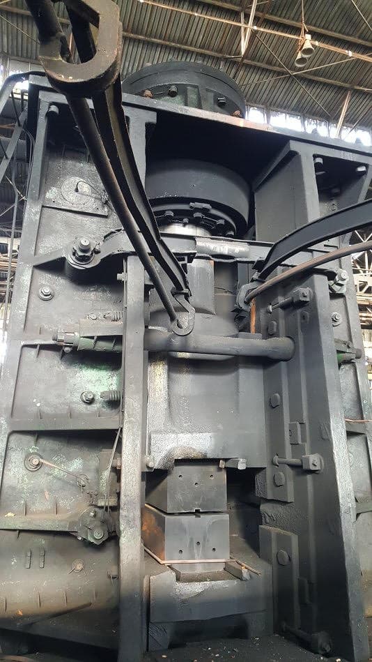 Marteau de forgeage à contrecoup Beche DGH30 - 30 tonne