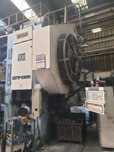 Presse de forgeage à chaud Hosung HFP-1300 - 1300 tonne (Photo 4)