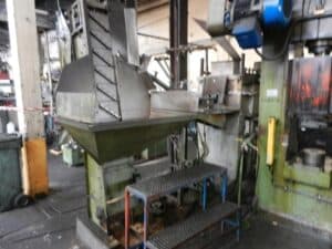 Presse à vis Vaccari 9PS - 400 tonne (Photo 2)