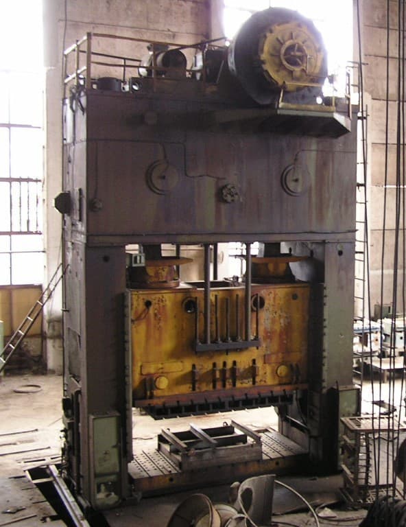 Presse mécanique Erfurt PKZZ I 2000 - 2000 tonne