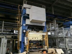 Presse d'ébavurage Smeral LDO 315 A - 315 tonne (Photo 5)