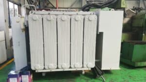 Machine de forgeage automatique Hatebur AMP30 - 230 tonne (Photo 4)