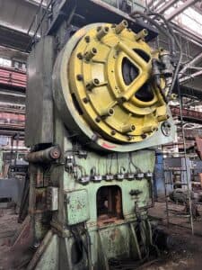 Presse de forgeage à chaud TMP Voronezh K8542 - 1600 tonne ID: 75711