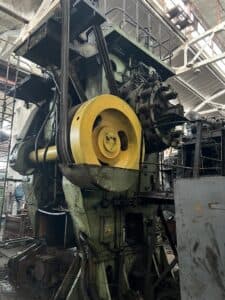 Presse de forgeage à chaud TMP Voronezh K8542 - 1600 tonne (Photo 3)