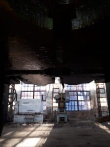 Presse d'ébavurage TMP Voronezh KB9534 - 250 tonne (Photo 10)