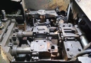 Machine de forgeage automatique Hatebur AMP30 - 230 tonne (Photo 2)