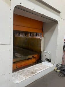 Presse d'estampage Arisa S4/630/4500/2500 - 630 tonne (Photo 6)