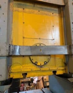 Presse à genouillère Barnaul KB8340 - 1000 tonne (Photo 3)
