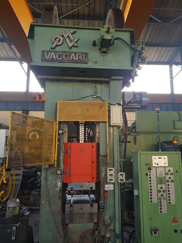 Presse à vis Vaccari 9PS - 400 tonne