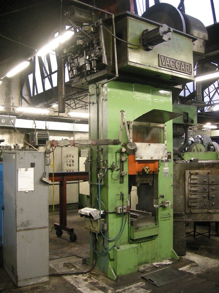 Presse à vis Vaccari 9PS - 400 tonne