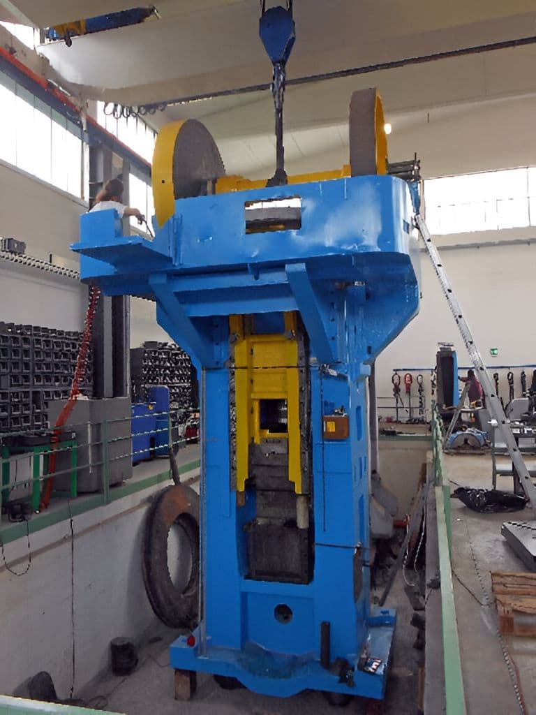 Presse à vis Hasenclever FPRN 1600 - 1600 tonne
