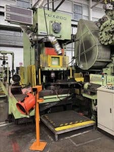 Presse de forgeage à chaud Nittan Massey MHFP-2000LW - 2000 tonne (Photo 12)