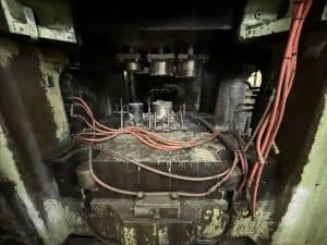 Presse de forgeage à chaud Nittan Massey MHFP-2800LW - 2800 tonne (Photo 13)