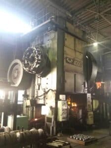 Presse de forgeage à chaud TMP Voronezh KB8546 - 4000 tonne ID: 75861