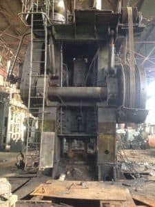 Presse de forgeage à chaud TMP Voronezh K8544 - 2500 tonne (Photo 1)