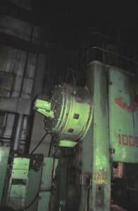 Presse de forgeage à chaud TMP Voronezh KB8040 - 1000 tonne (Photo 3)