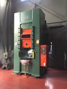 Presse de forgeage à froid Barnaul K0034 - 250 tonne (Photo 4)