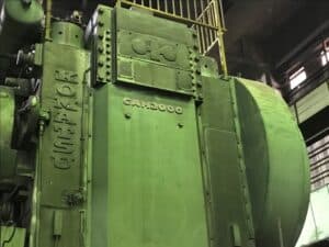 Presse de forgeage à chaud Komatsu CAH3000 - 3000 tonne (Photo 1)