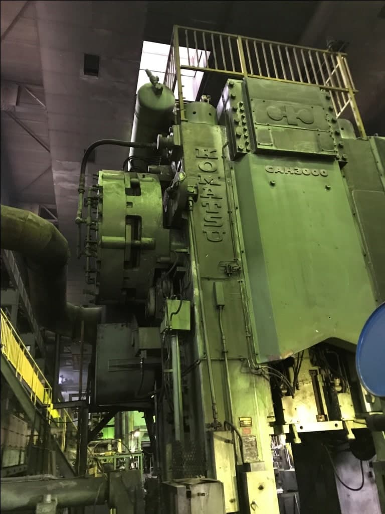 Presse de forgeage à chaud Komatsu CAH3000 - 3000 tonne
